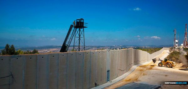 Israel Building A Massive Wall On Lebanon Border To Protect From ...