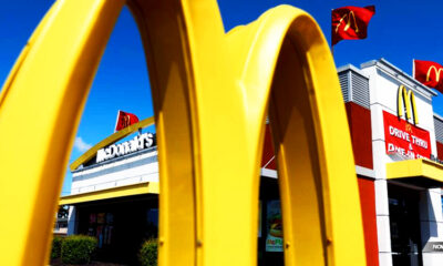 deadly-ecoli-outbreak-at-mcdonalds-quarter-pounder-after-donald-trump-works-shift