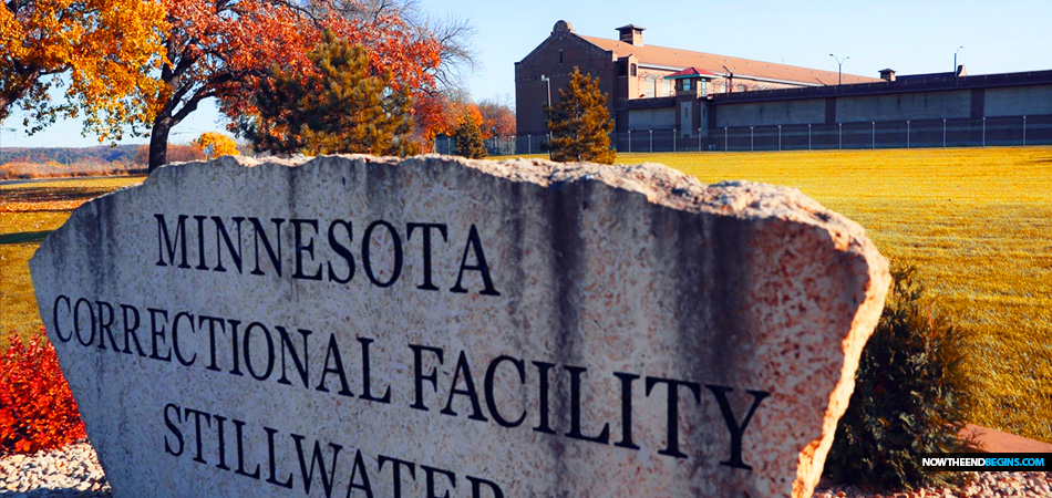 bibles-behind-bars-minnesota-correctional-facility-stillwater